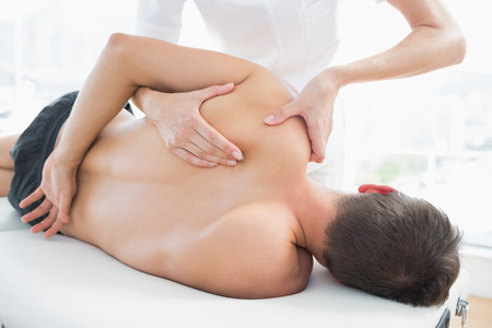 Bij OsteopathiePraktijken.nl vindt u altijd een erkende osteopaat!